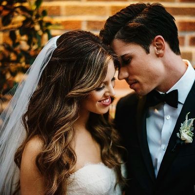 Photo of Tanner Novlan and Kayla Ewell during their wedding ceremony. 